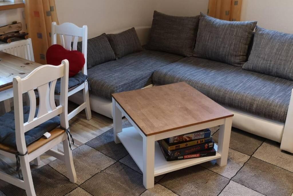 Ruhige Ferienwohnung Inklusive Garten Souterrain - Neu Renoviert Lachen المظهر الخارجي الصورة
