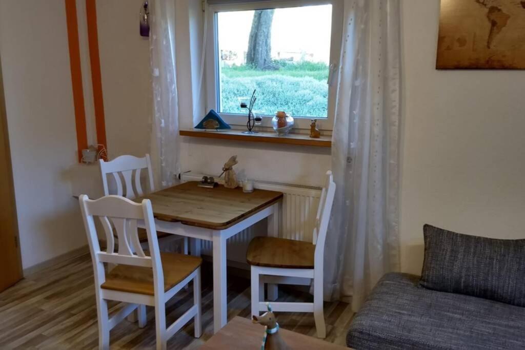 Ruhige Ferienwohnung Inklusive Garten Souterrain - Neu Renoviert Lachen المظهر الخارجي الصورة
